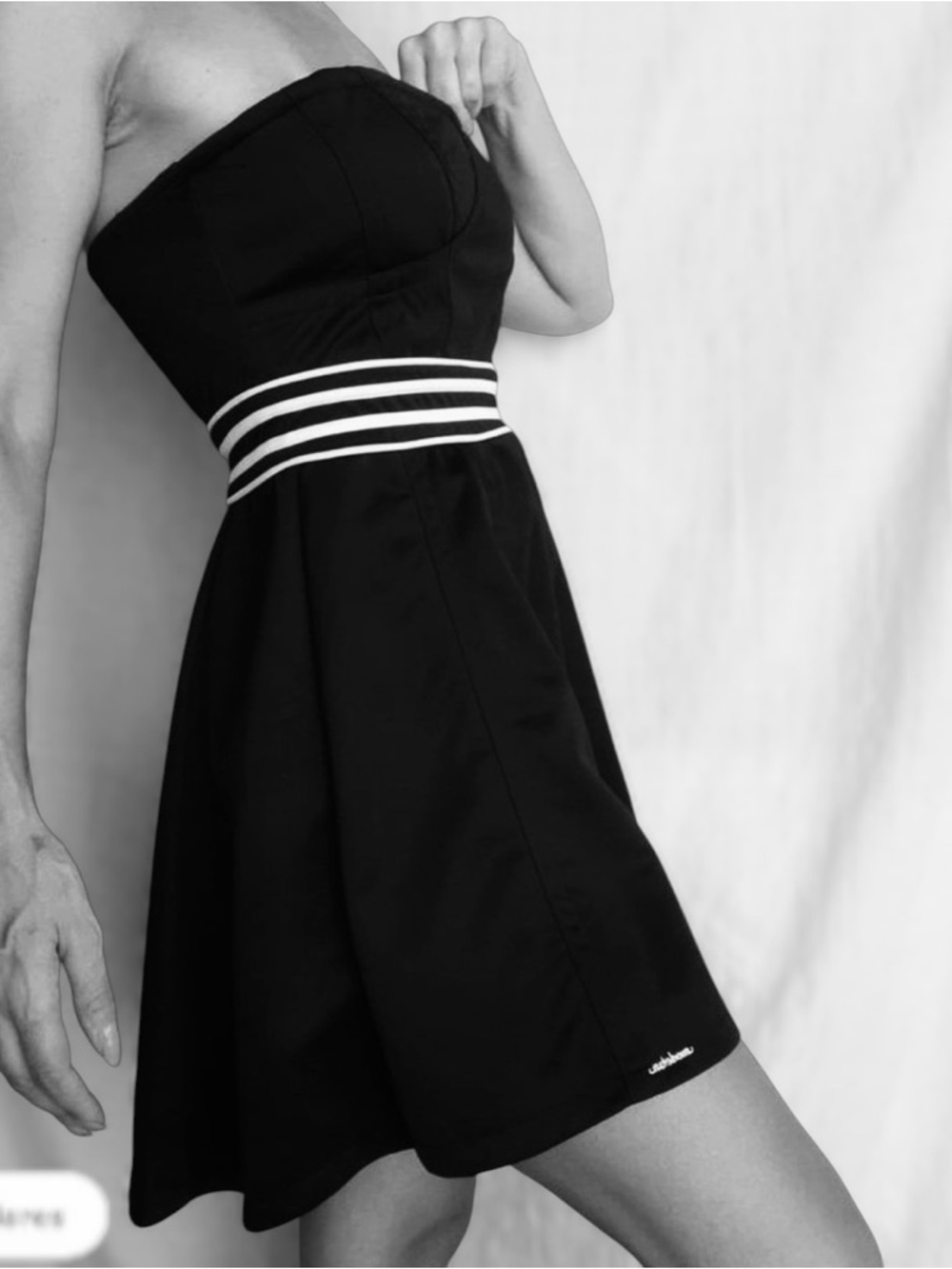 Beautiful Evening Forever 21 Black Strapless Mini Dress Size Midium